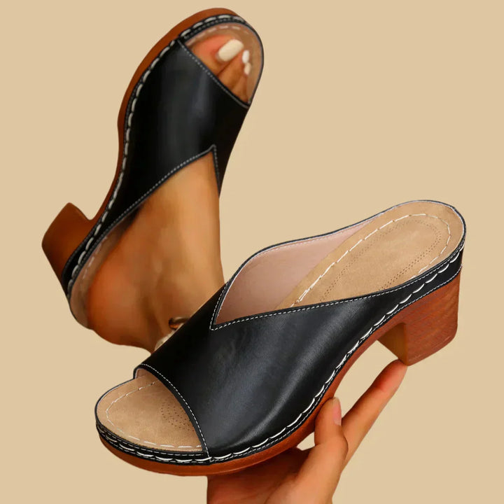 Lisa™ | Orthopedic Sandals with Thick Heels - Freya Kobenhavn