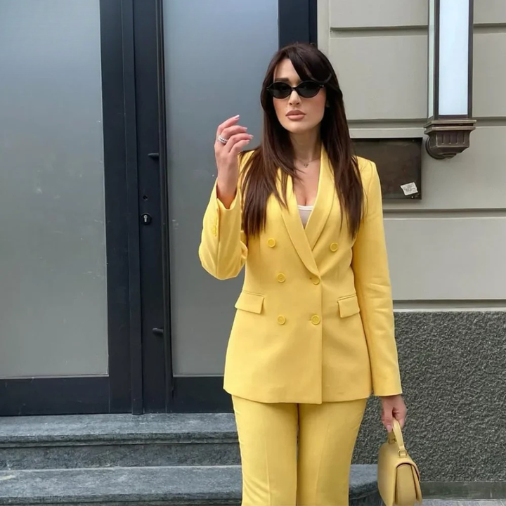 Milena | Elegant Formelt Sæt med Skræddersyet Lang Blazer til Dame - Freya Kobenhavn