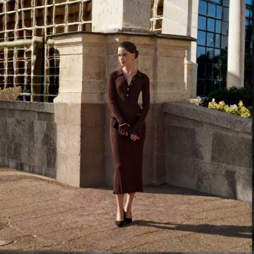Jeanette | Dame Ribbet Knap Front Strik Midikjole - Freya Kobenhavn