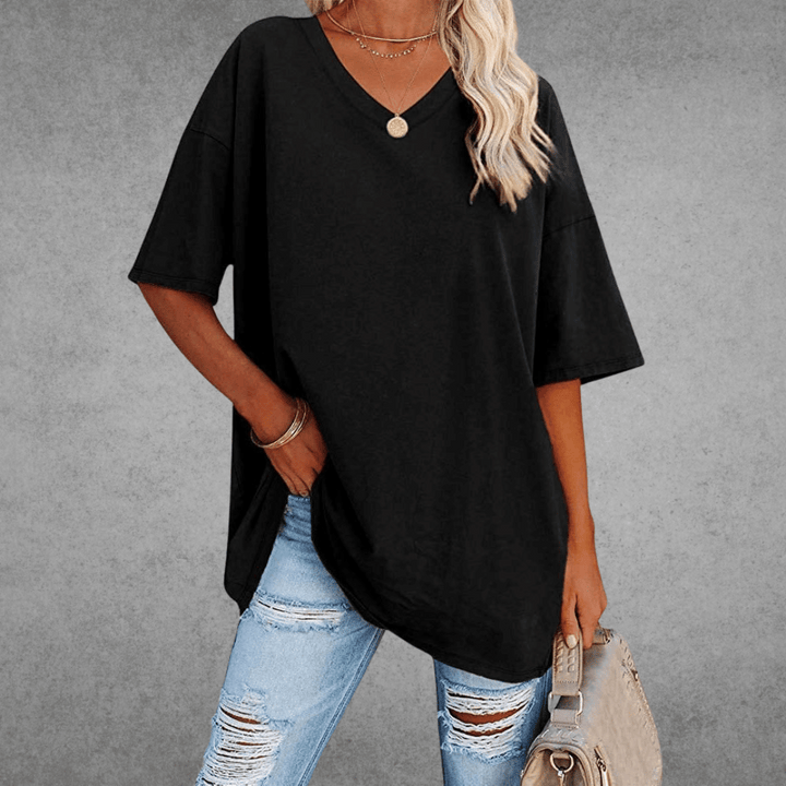 Nikita | Stilfuld Oversized V-Neck T-shirt - Freya Kobenhavn