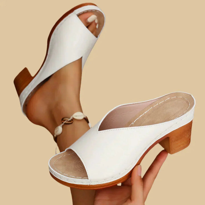 Lisa™ | Orthopedic Sandals with Thick Heels - Freya Kobenhavn