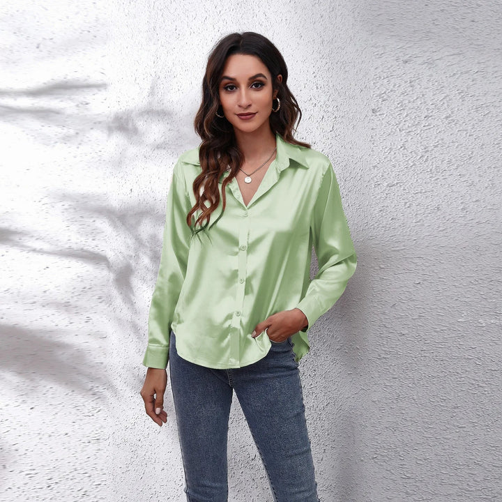 Cornelia | Elegant Og Stilfuld Figursyet Bluse