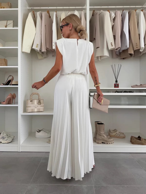 Anna | Chic Kvinders Sæt med Plisserede Bukser og Top - Freya Kobenhavn