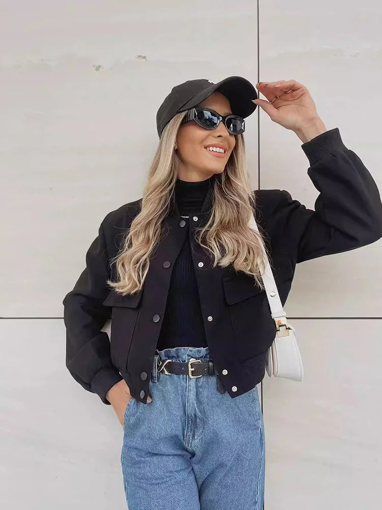 Kathrine | Kvinders Vinter Casual Kort Jakke med Knaplukning - Freya Kobenhavn