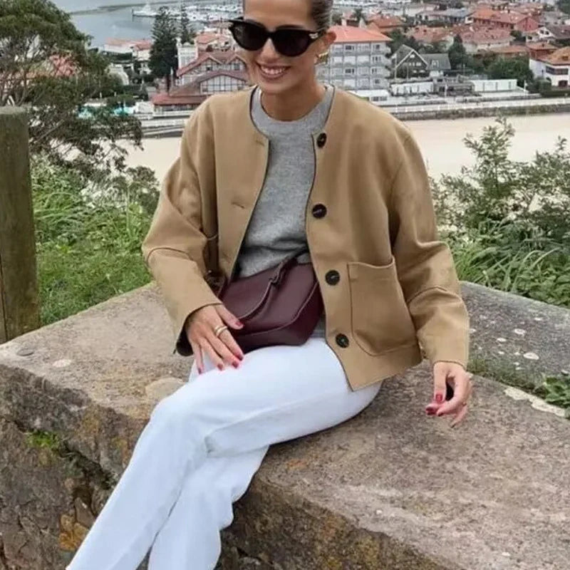 Jytte | Kvinders Vinter Casual Kort Jakke med Knapper Foran - Freya Kobenhavn