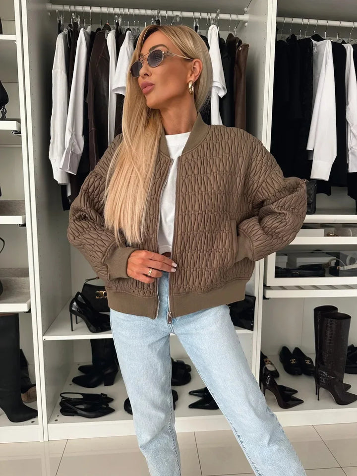 Johanne | Kvinders Stilfulde Vatteret Bomberjakke med Ribkant - Freya Kobenhavn