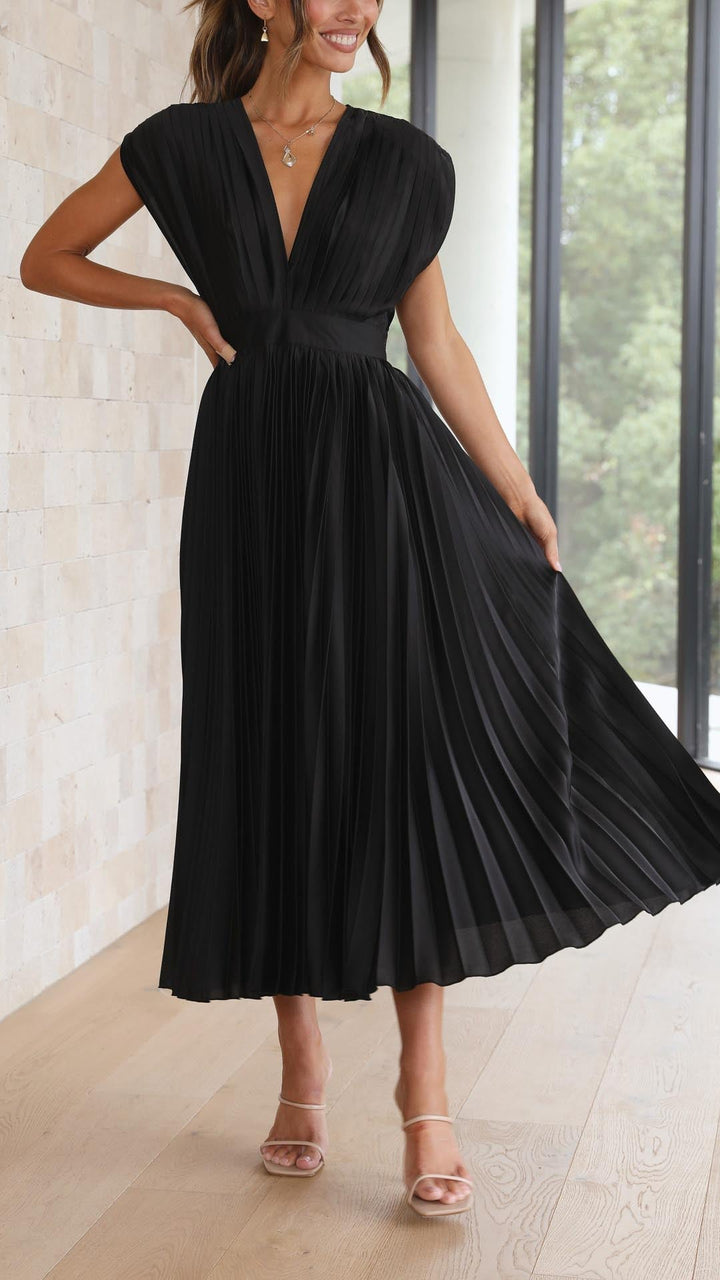 Maria™ | Elegant Pleated Maxi Dress - Freya Kobenhavn