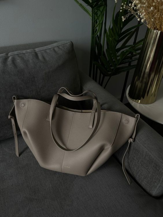 Novalie | Elegant Og Stilfuld Totebag - Freya Kobenhavn