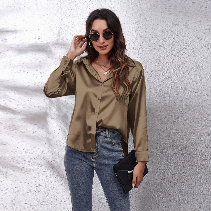 Cornelia | Elegant Og Stilfuld Figursyet Bluse
